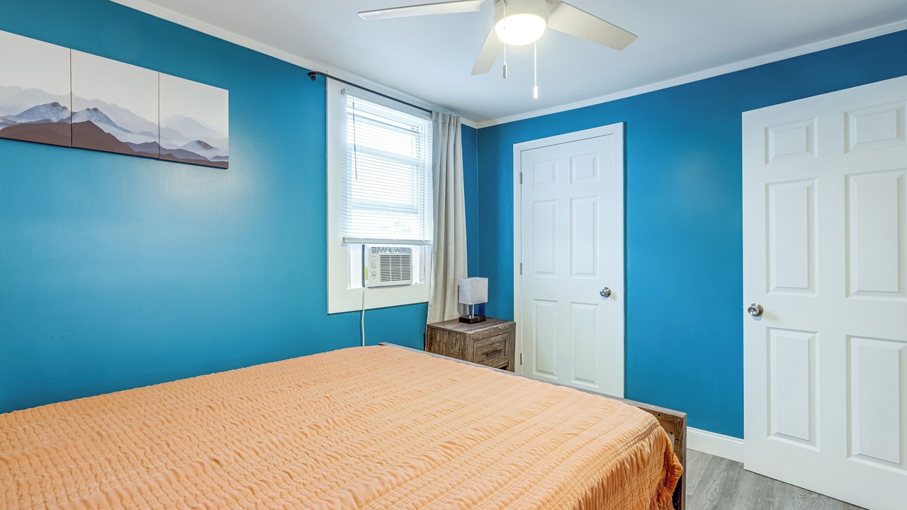 Photo of Bedroom in Easthampton