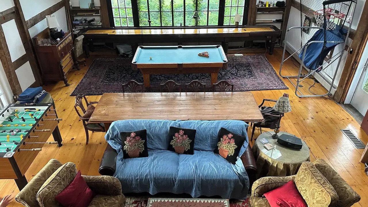 Photo of Livingroom in Manchester Center