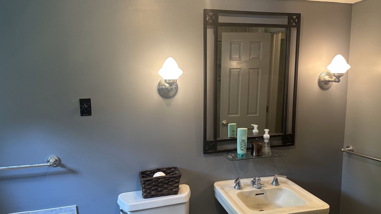 Photo of Bathroom in Manchester Center