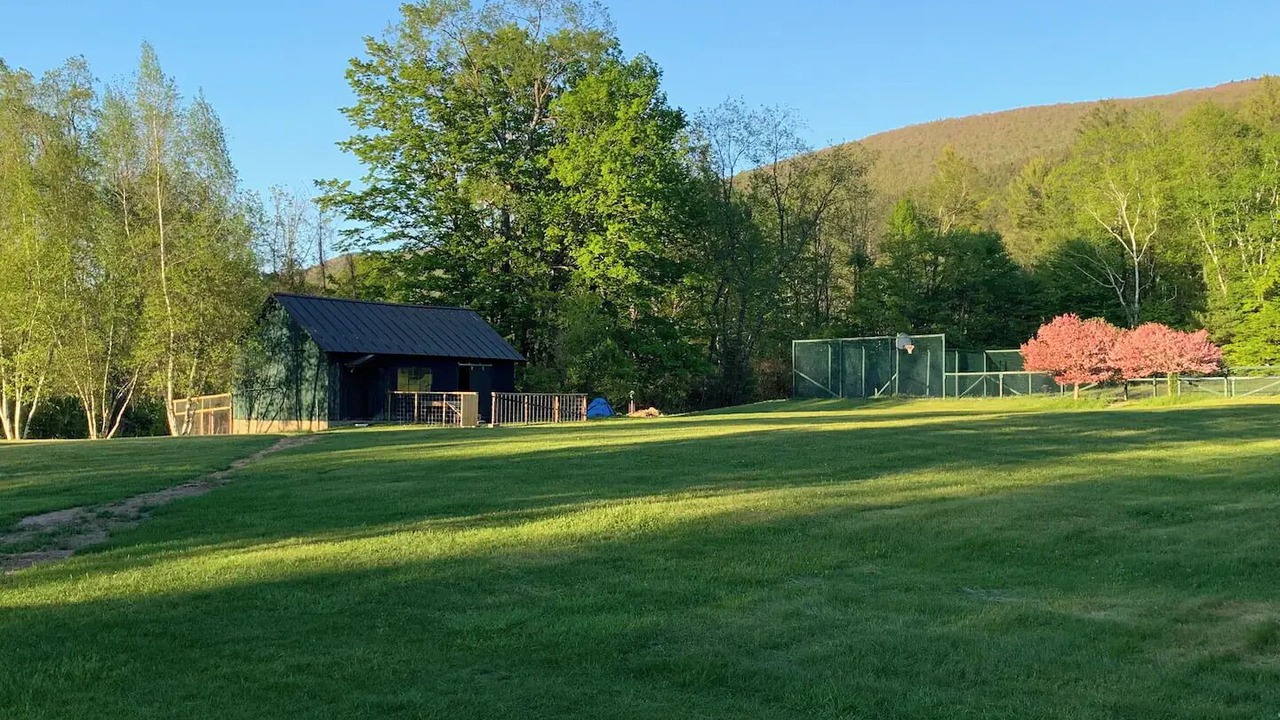 Photo of Outdoor in Manchester Center