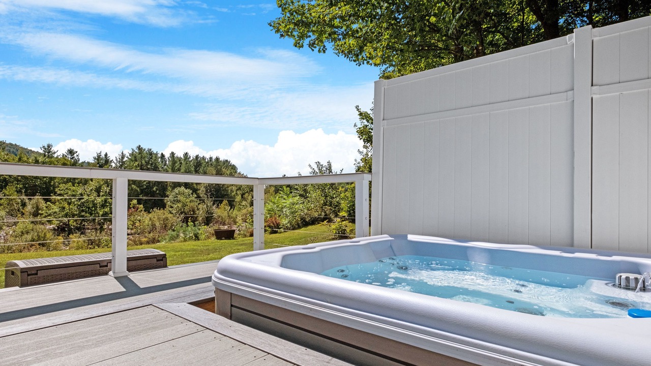 Photo of Outdoor in North Woodstock