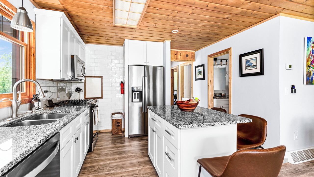 Photo of Kitchen in South Range