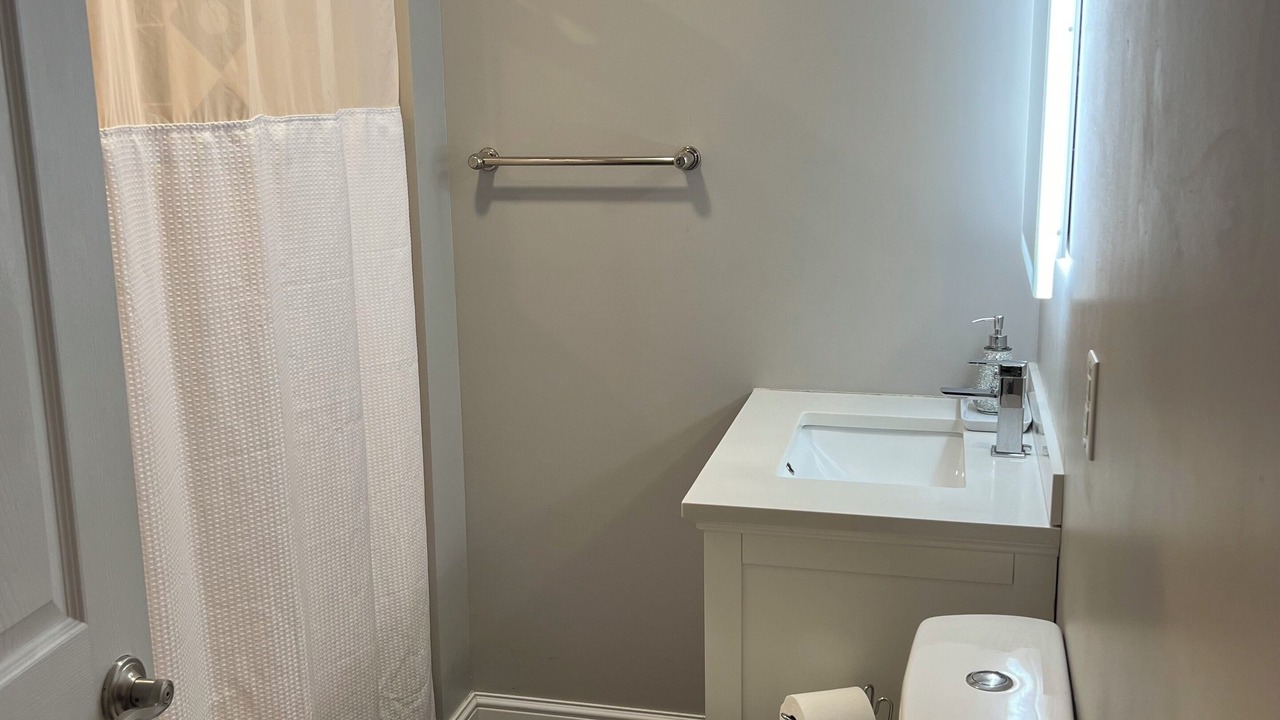 Photo of Bathroom in Tennerton