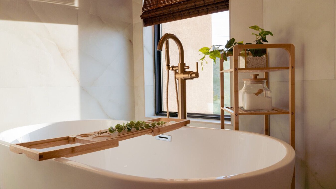 Photo of Bathroom in Glenwood Hills