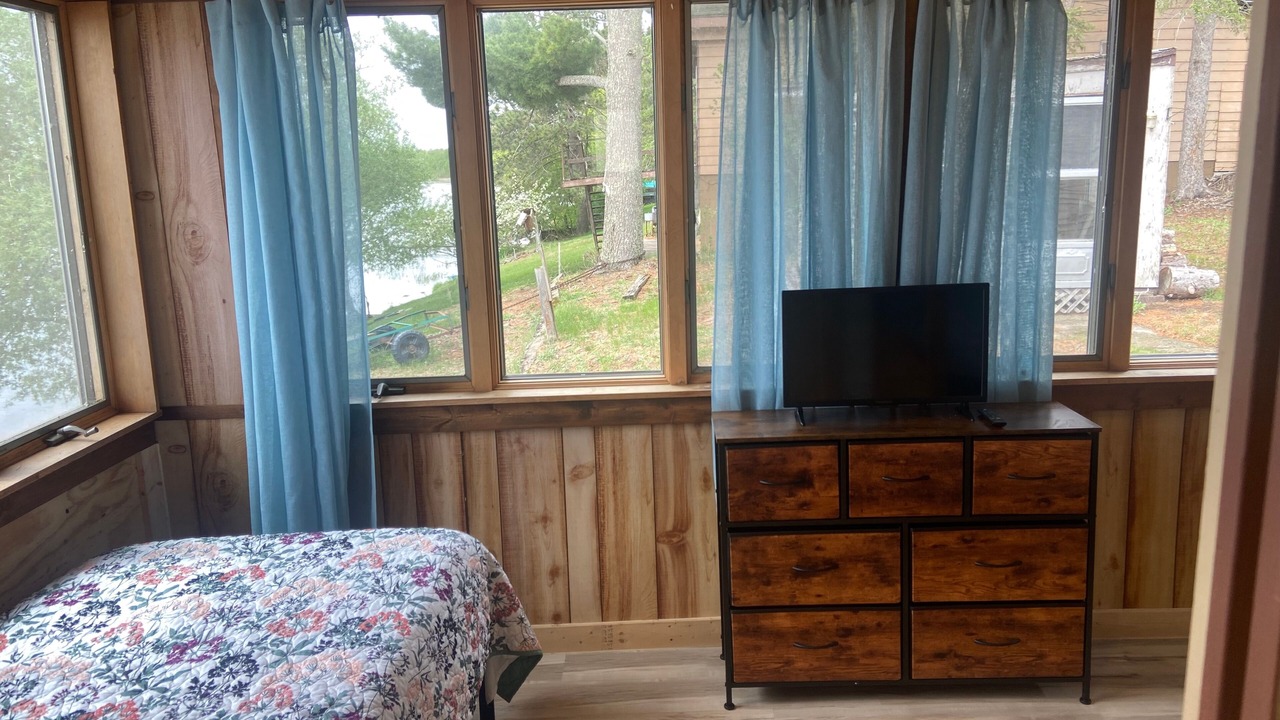 Photo of Bedroom in Gordon