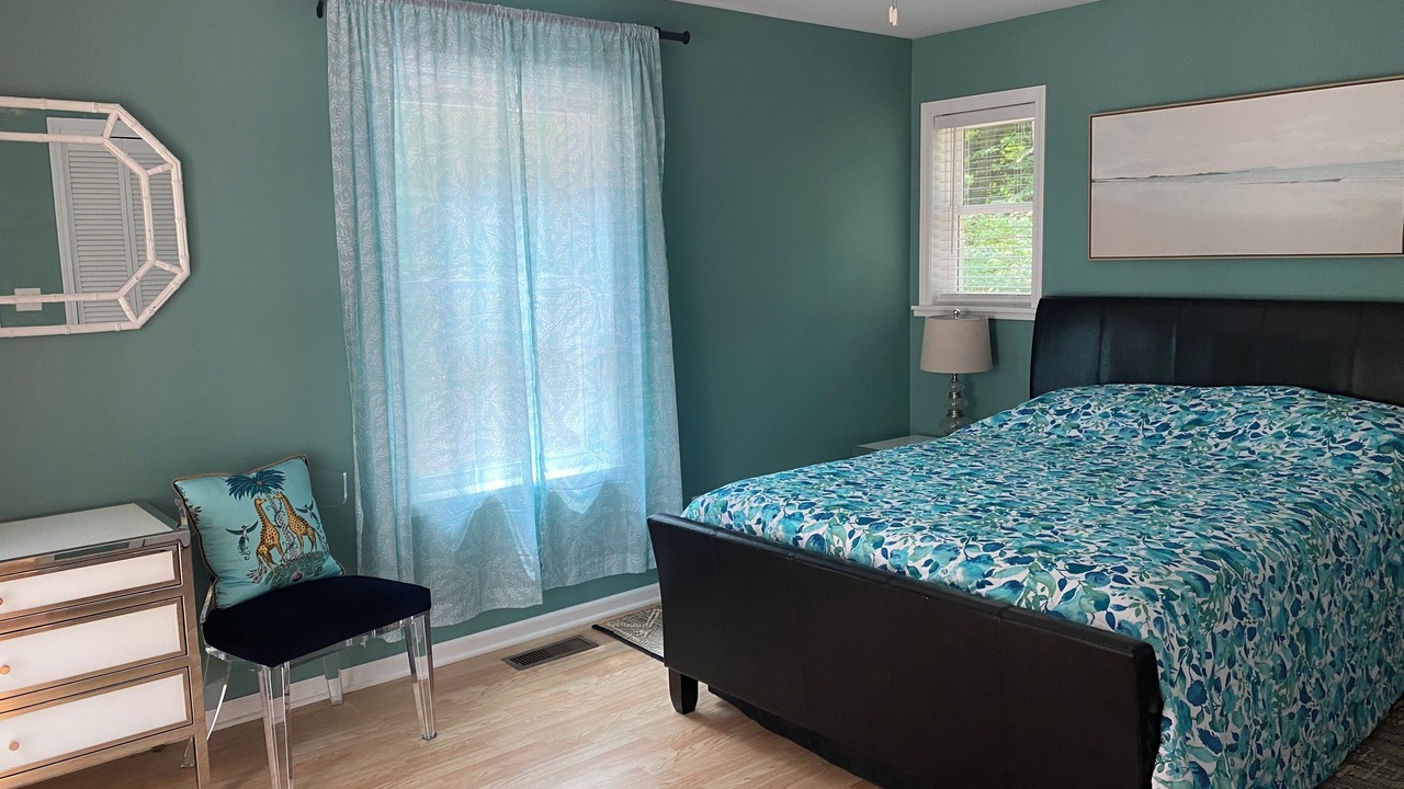 Photo of Bedroom in Saugatuck