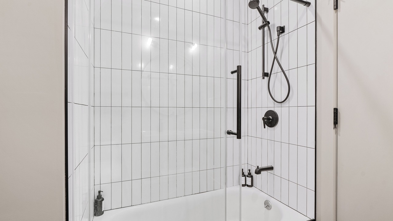 Photo of Bathroom in Castleton
