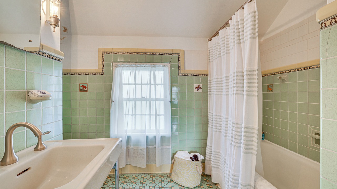 Photo of Bathroom in Winona