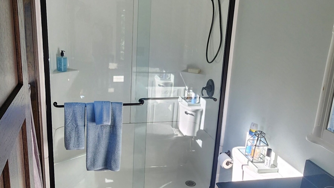 Photo of Bathroom in Hager City