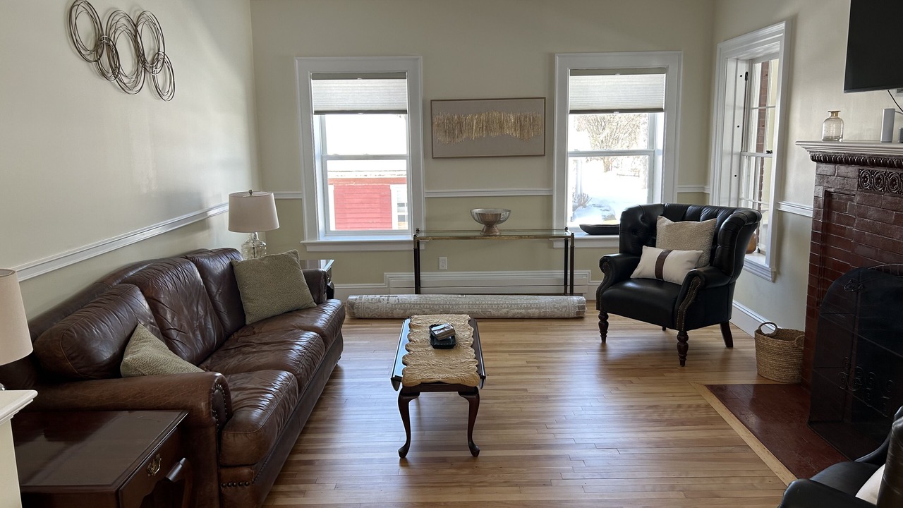 Photo of Livingroom in Barre