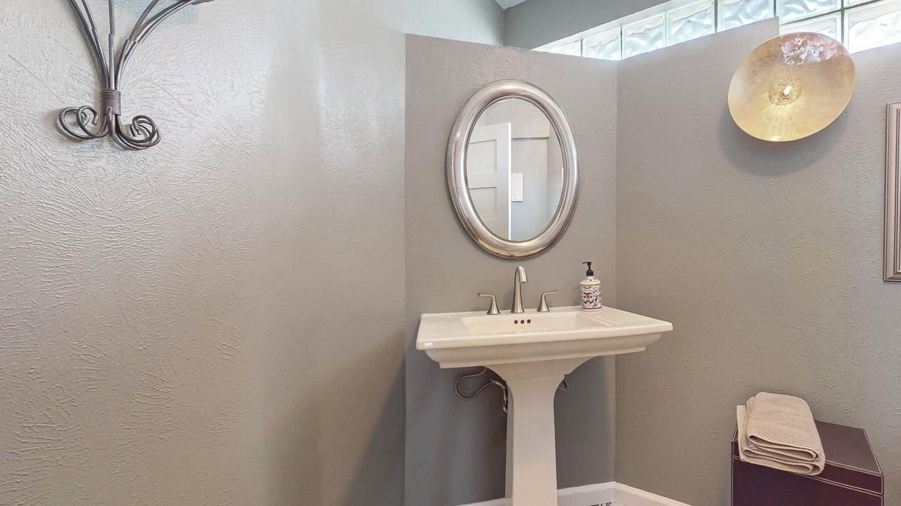 Photo of Bathroom in Los Alamos