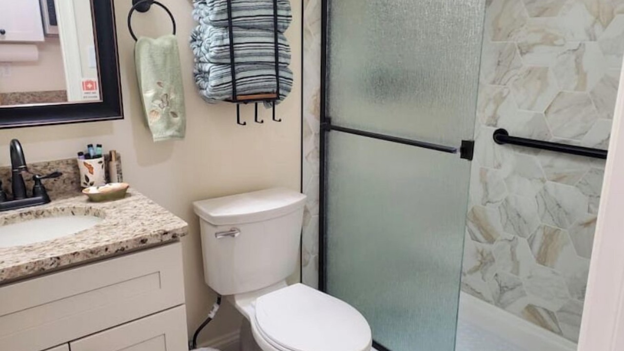 Photo of Bathroom in Zullinger