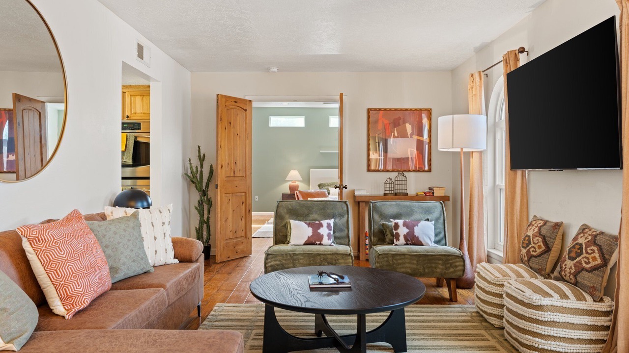 Photo of Livingroom in Northeast Heights