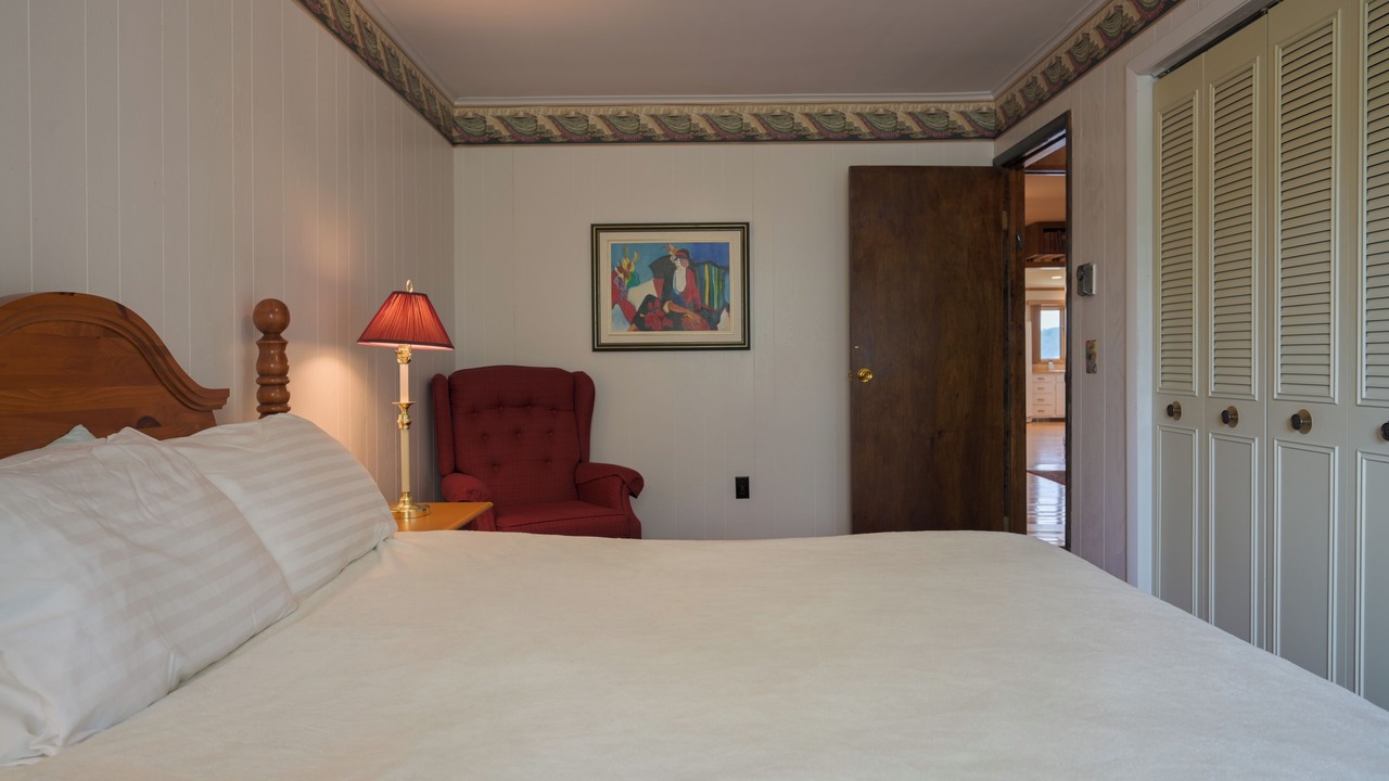 Photo of Bedroom in Merrill