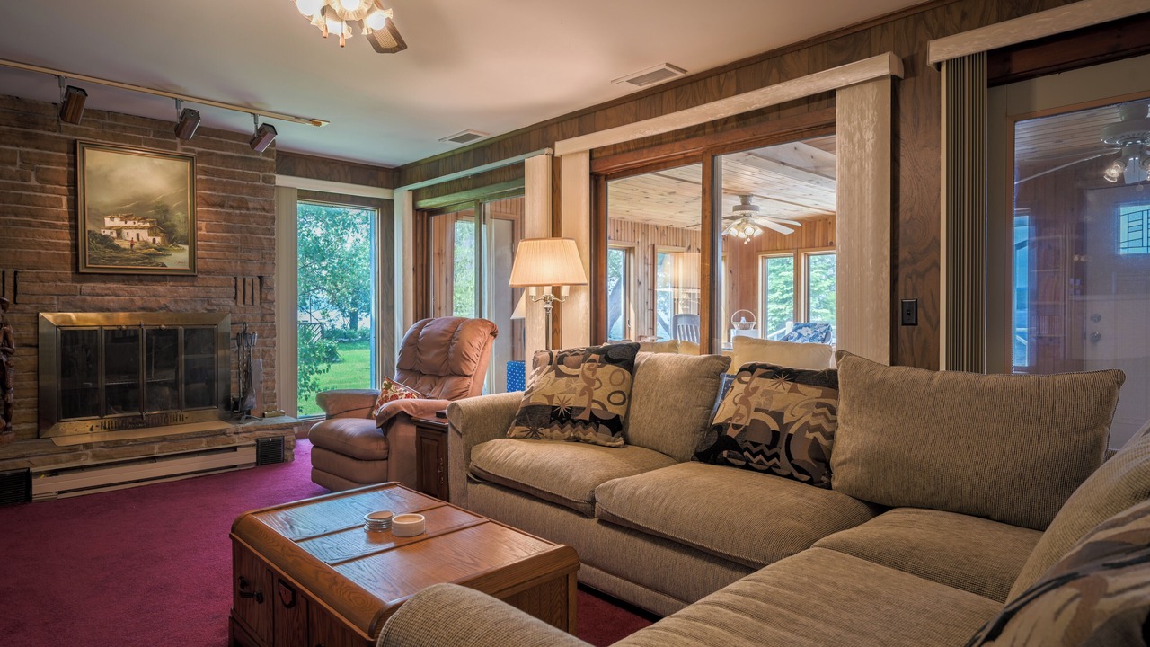 Photo of Livingroom in Merrill