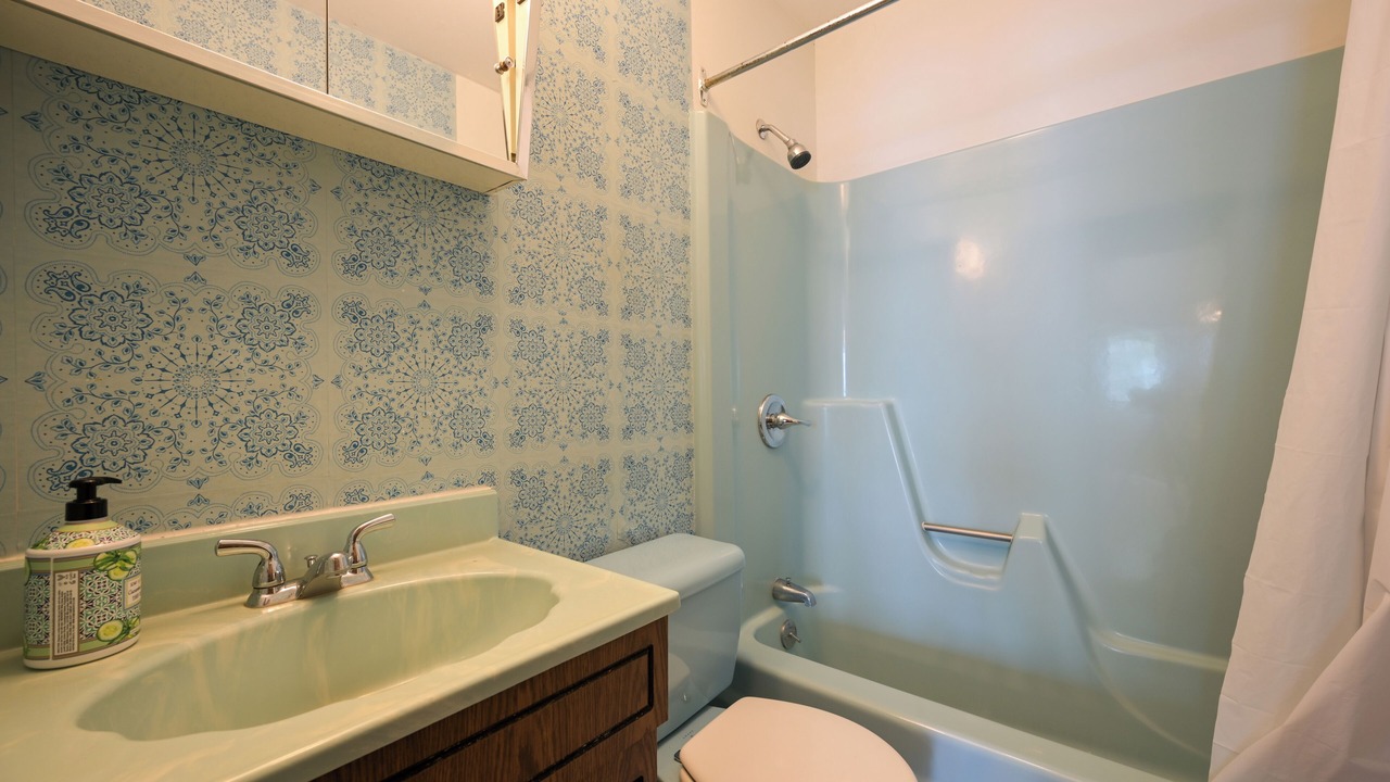 Photo of Bathroom in Ellenburg Center