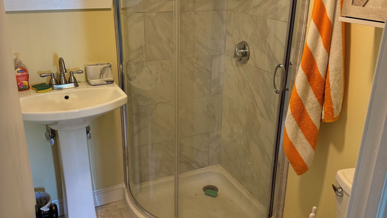Photo of Bathroom in West Hill Lake