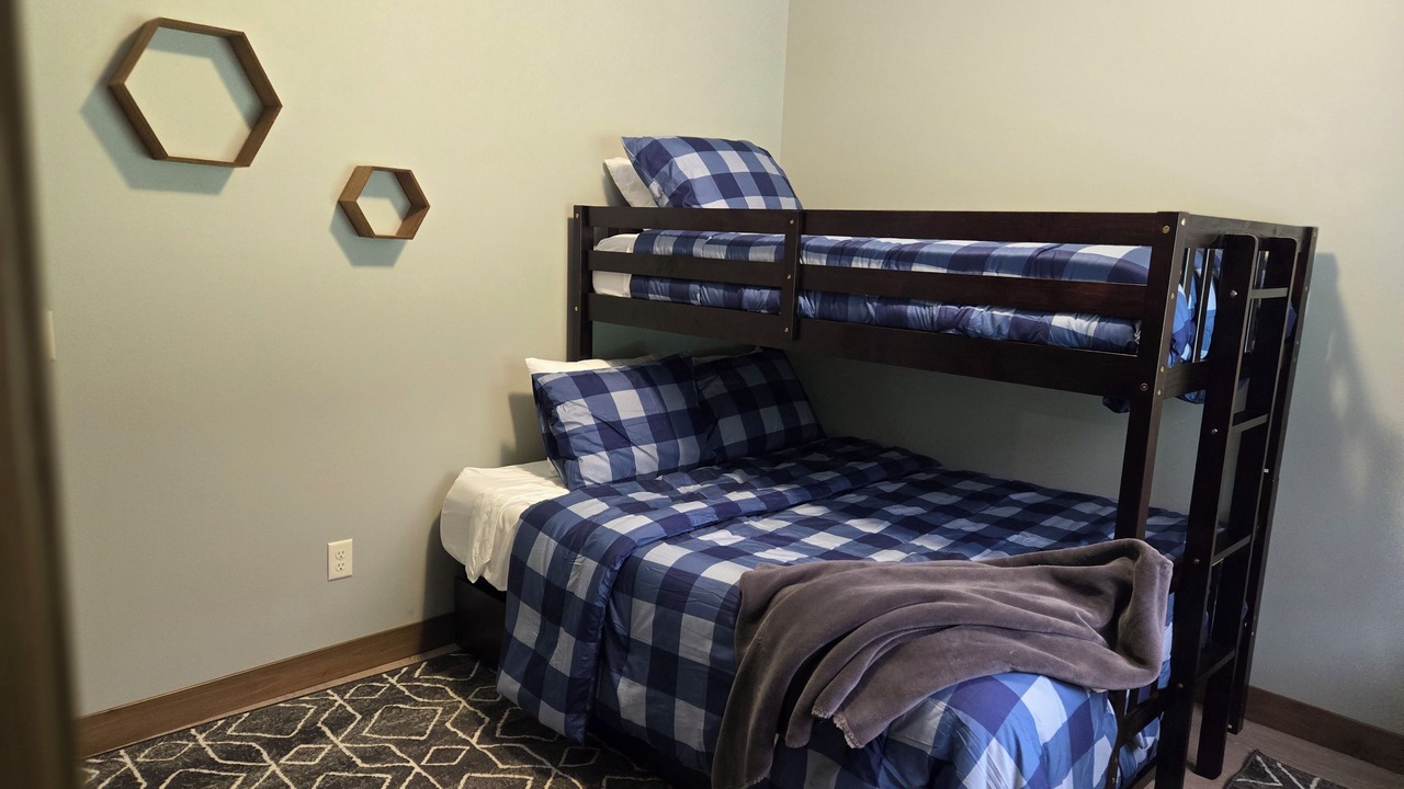 Photo of Bedroom in Holcombe