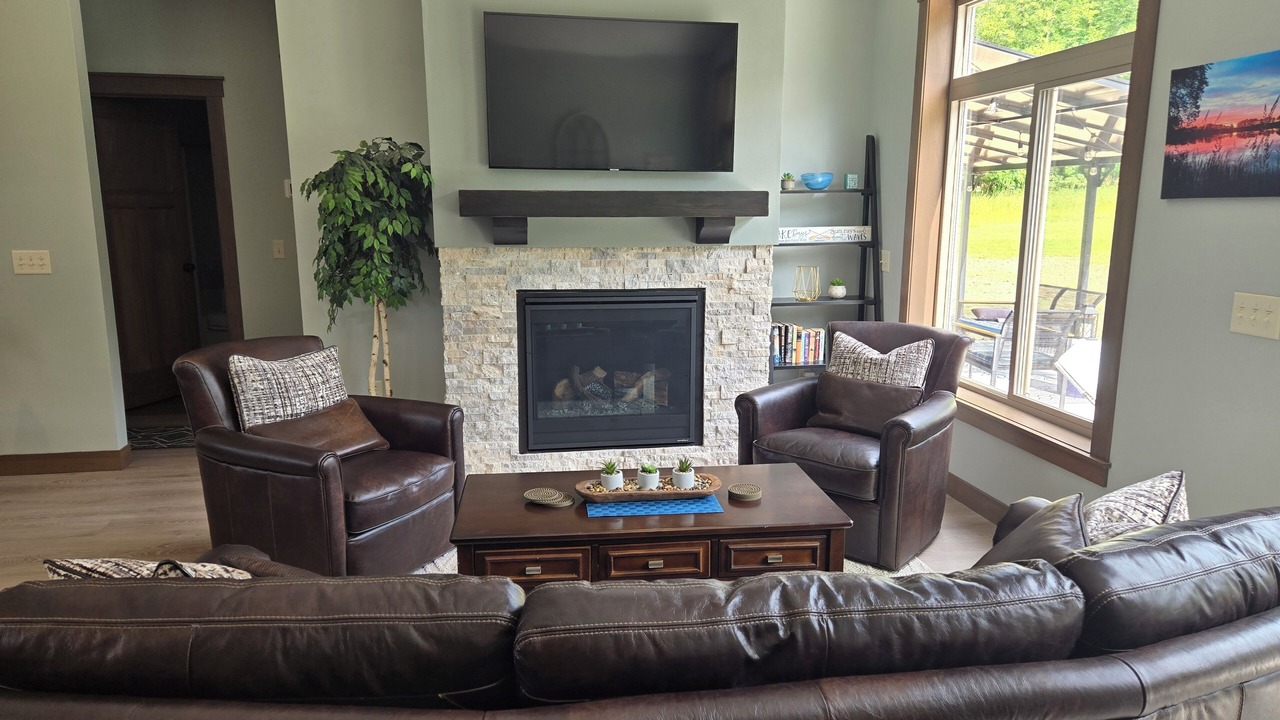 Photo of Livingroom in Holcombe