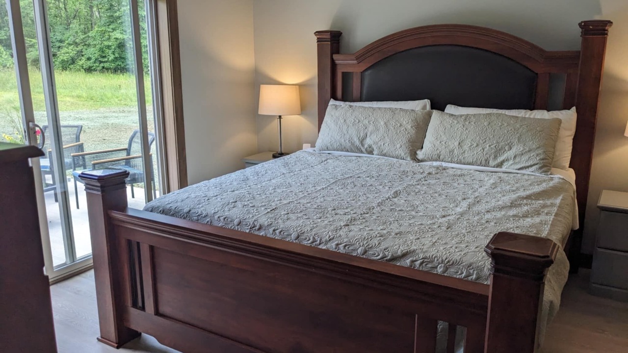Photo of Bedroom in Holcombe