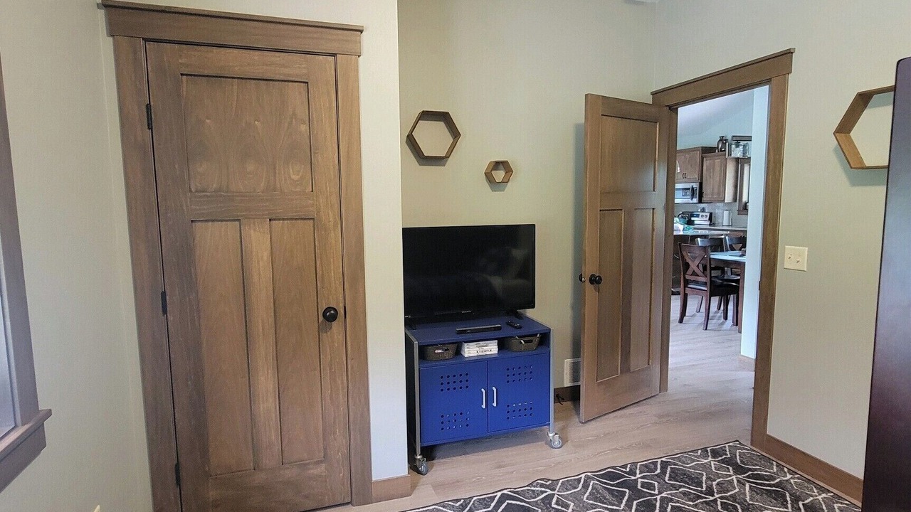Photo of Bedroom in Holcombe