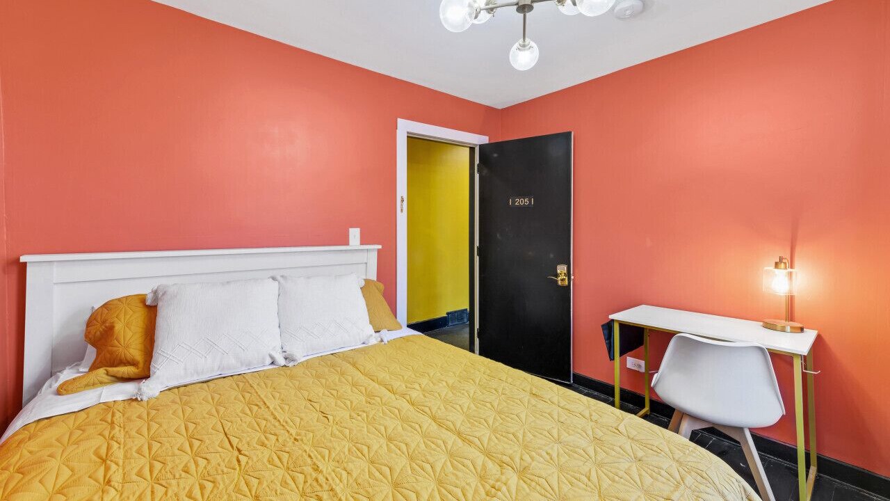 Photo of Bedroom in Fox Lake