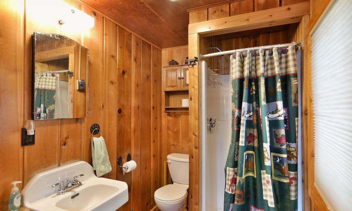 Photo of Bathroom in Clam Lake