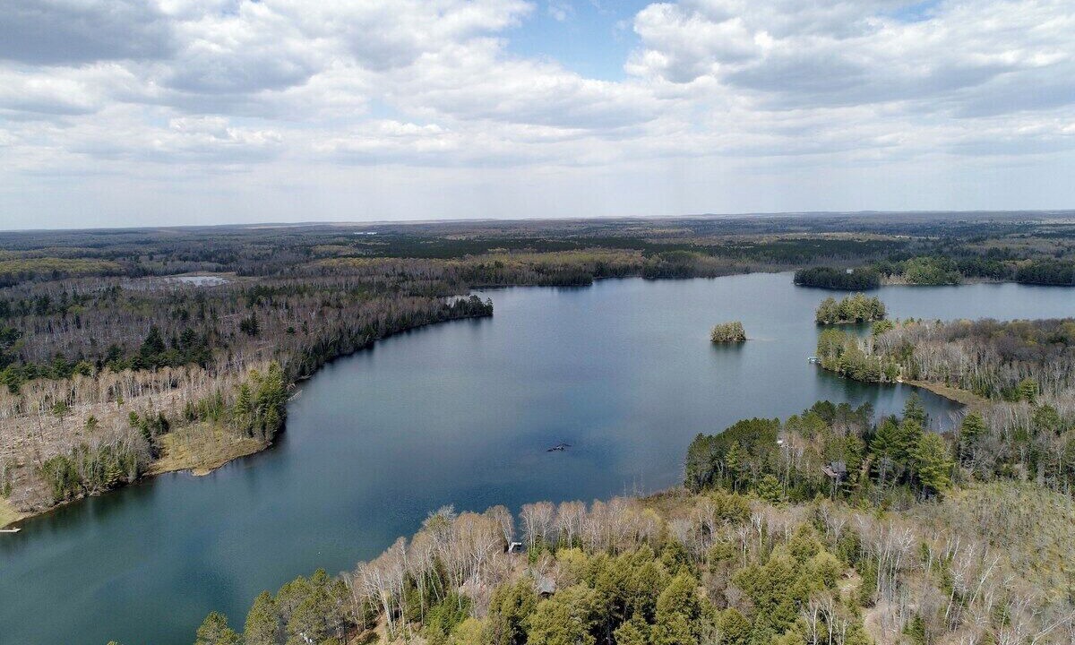 Photo of Outdoor in Clam Lake