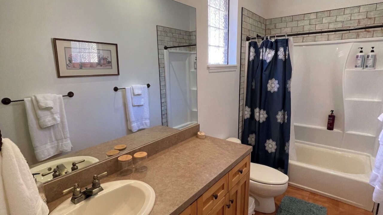Photo of Bathroom in Bent County