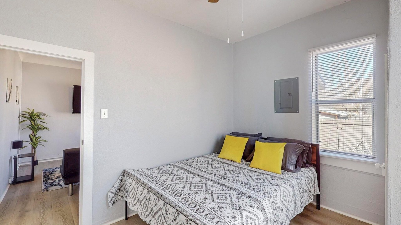 Photo of Bedroom in Albuquerque