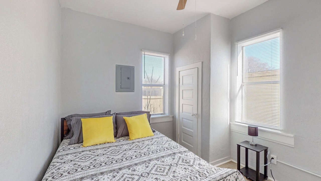 Photo of Bedroom in Albuquerque