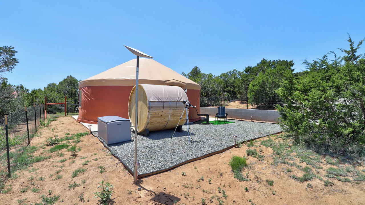 Photo of Outdoor in Zuzax