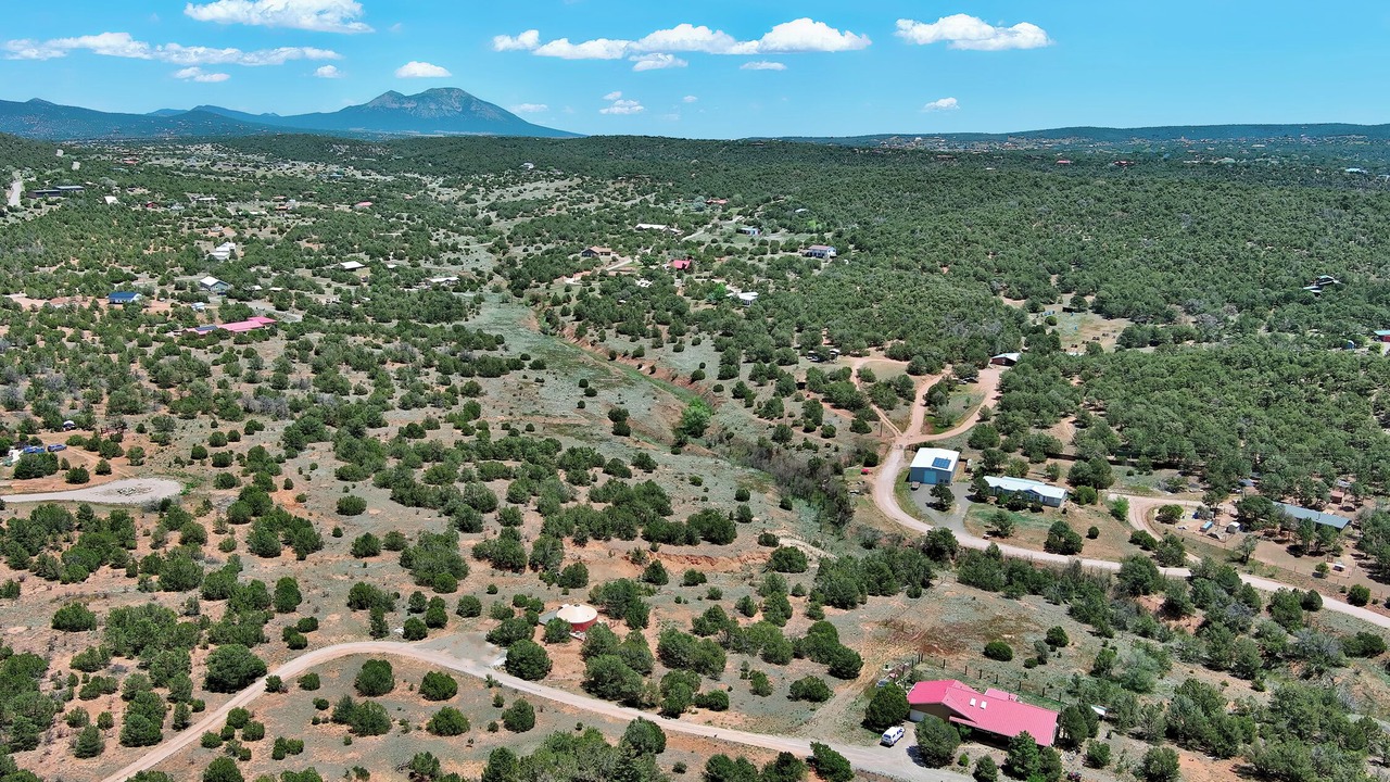 Photo of Outdoor in Zuzax