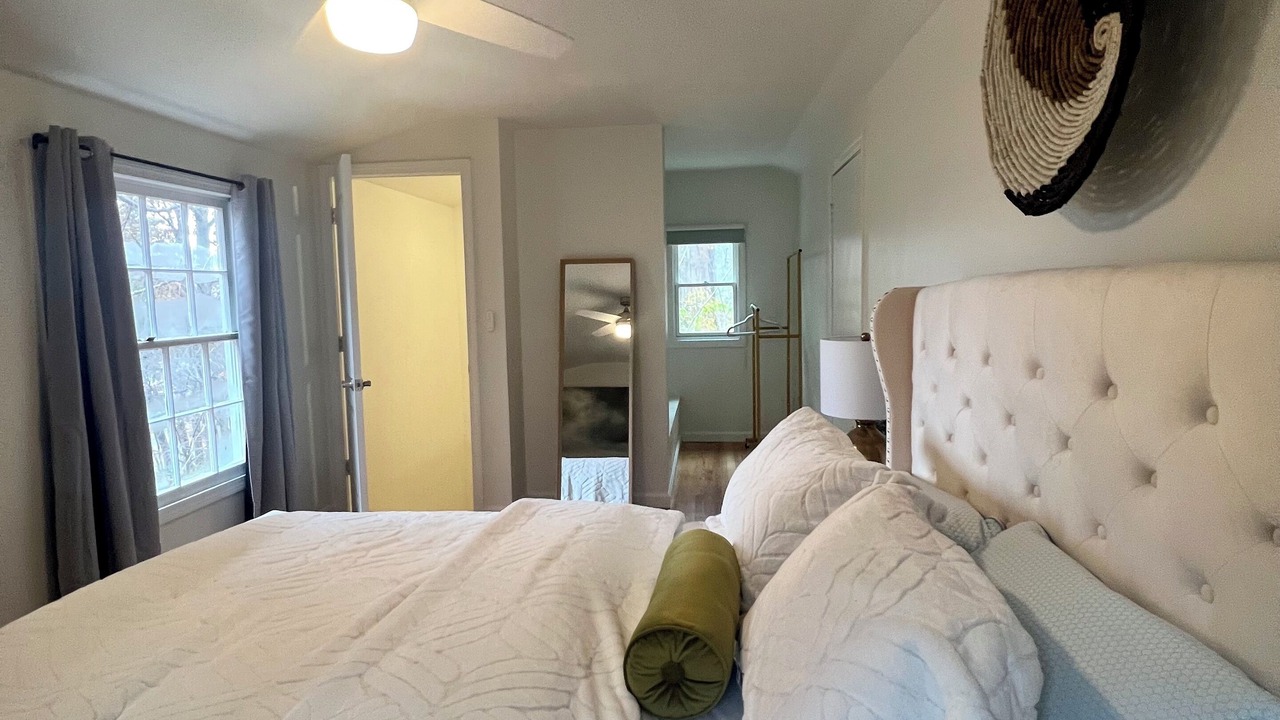 Photo of Bedroom in Brimfield