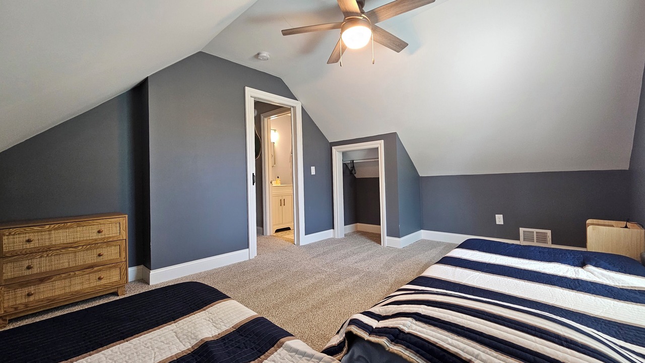 Photo of Bedroom in Canadian Lakes