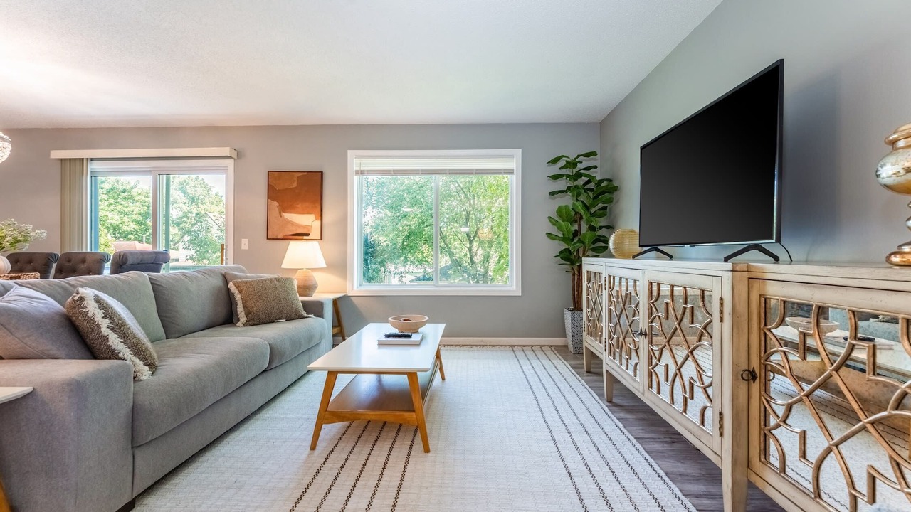 Photo of Livingroom in Columbia Heights