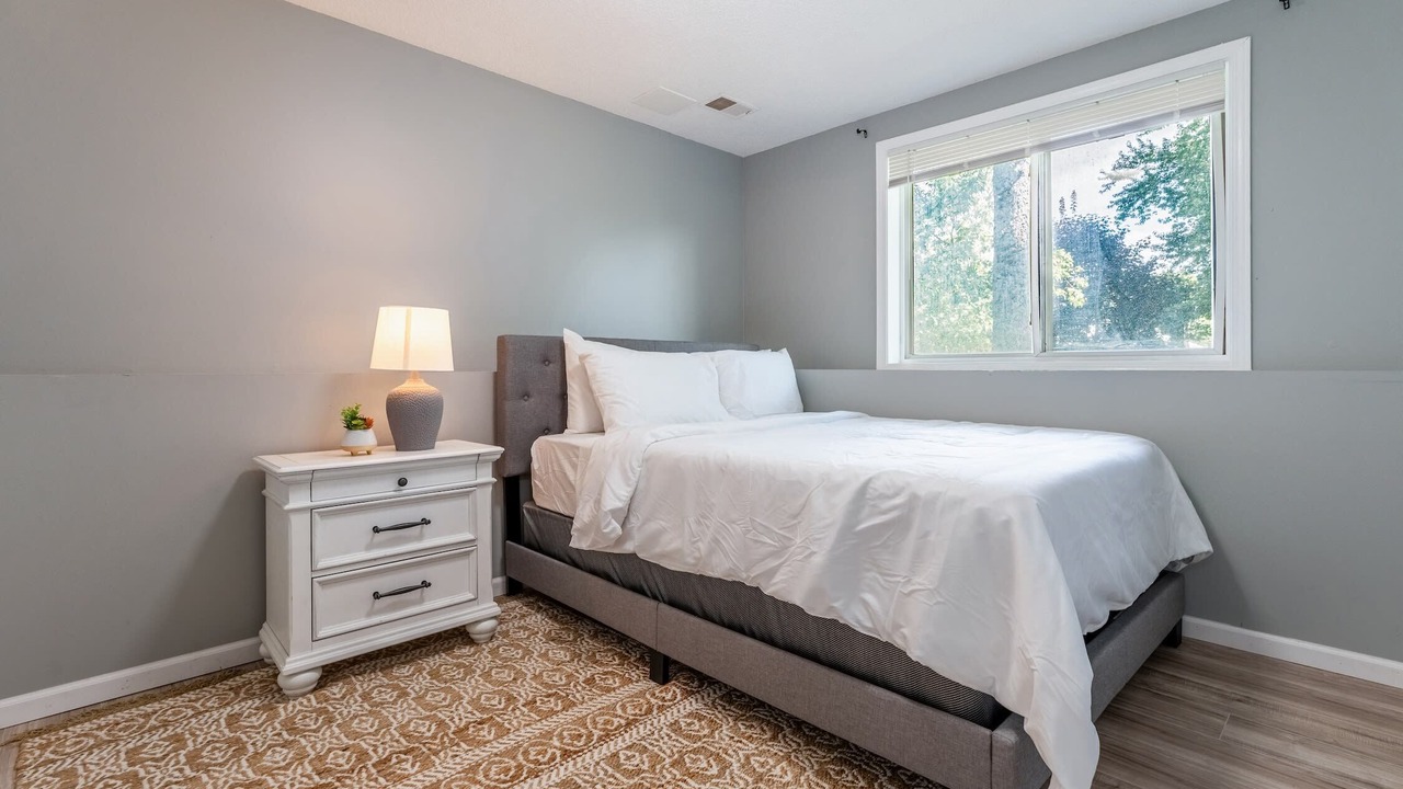 Photo of Bedroom in Columbia Heights