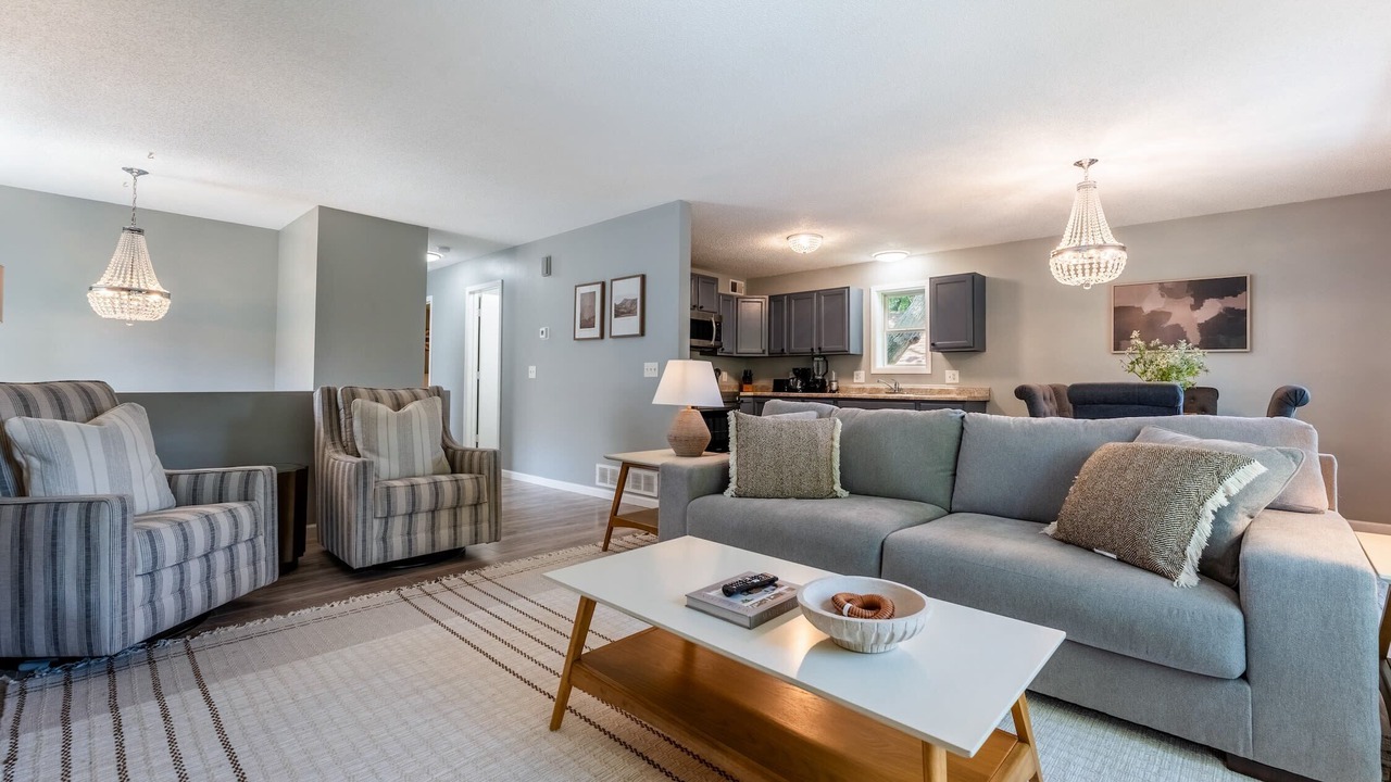 Photo of Livingroom in Columbia Heights