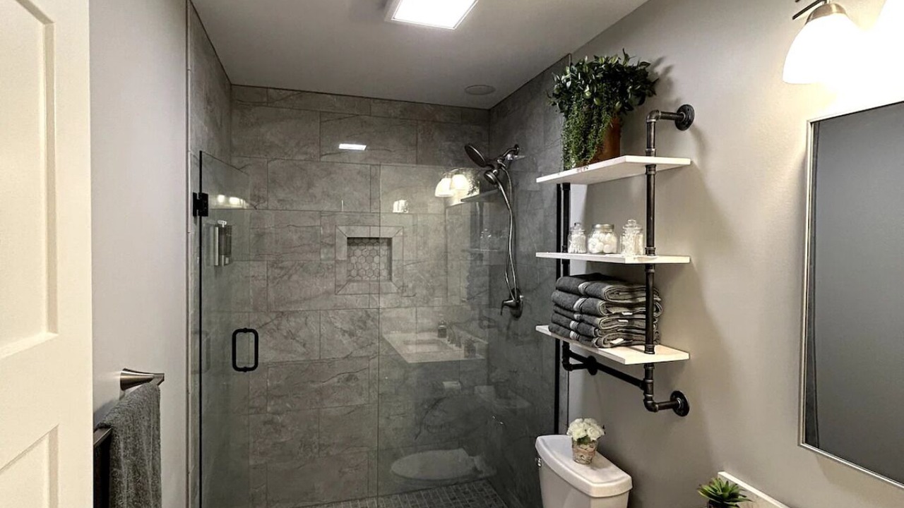 Photo of Bathroom in Lexington
