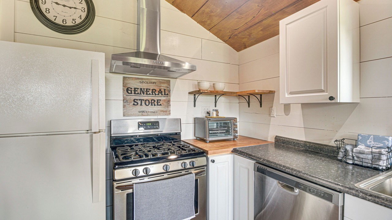 Photo of Kitchen in Isle La Motte