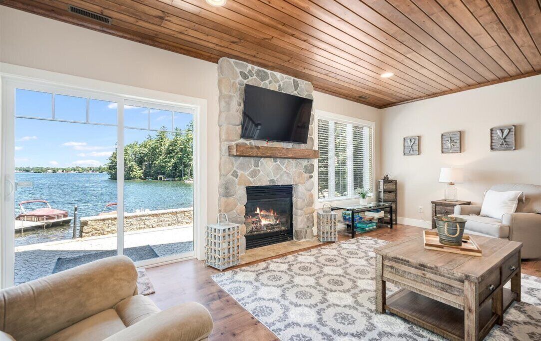 Photo of Livingroom in Lochmere