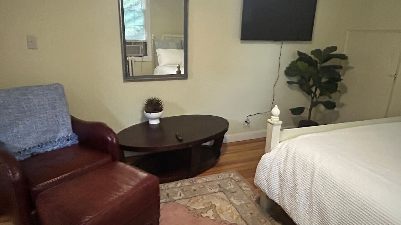 Photo of Bedroom in Avon