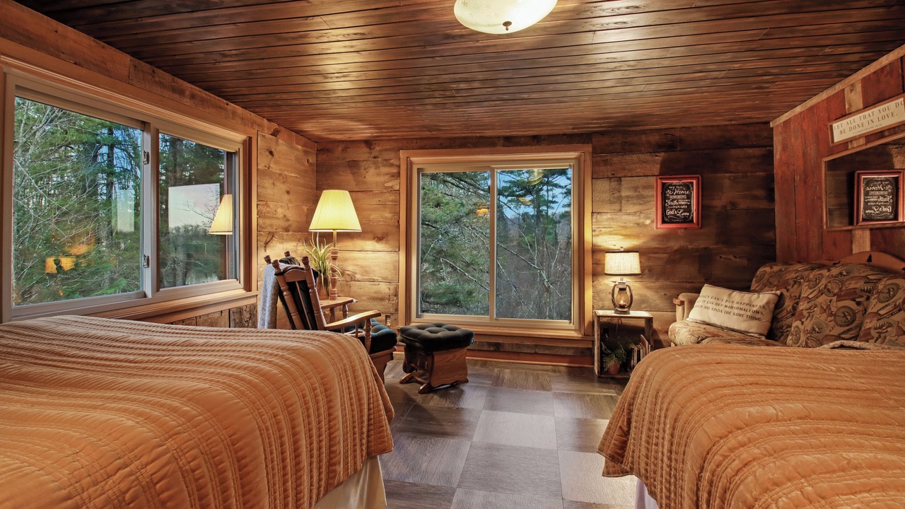 Photo of Bedroom in Bloomer