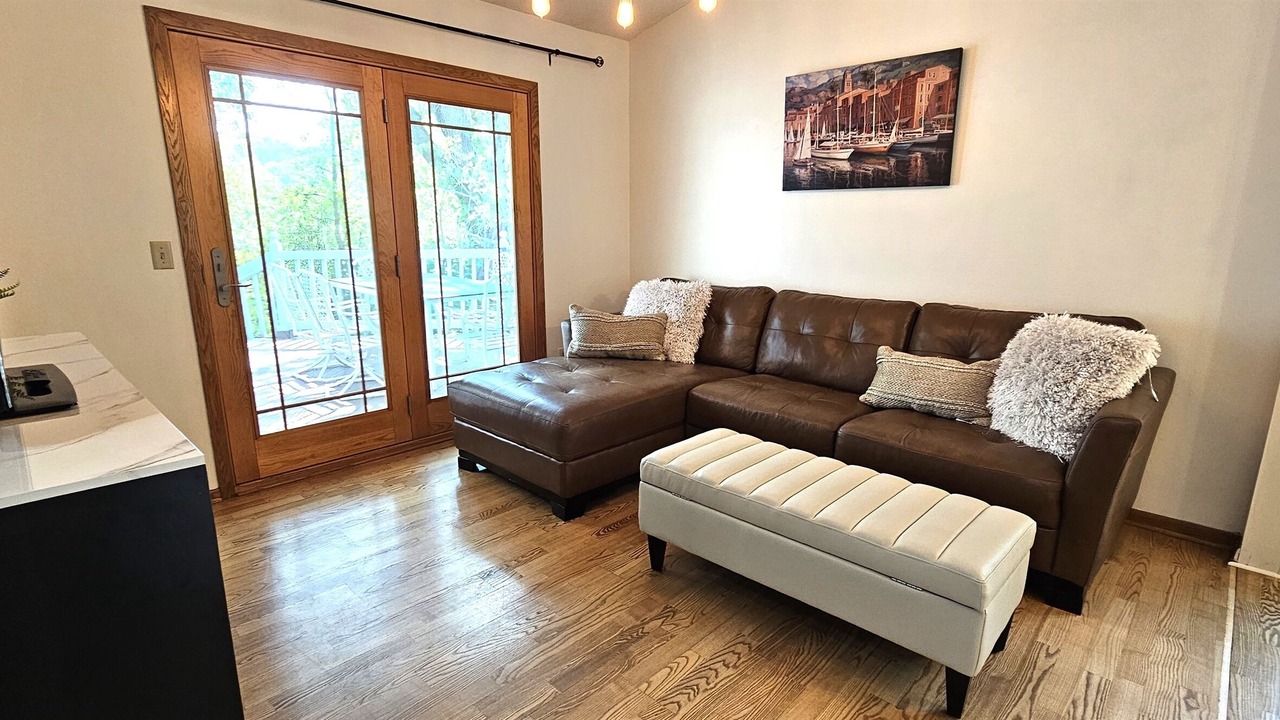 Photo of Livingroom in Chanhassen
