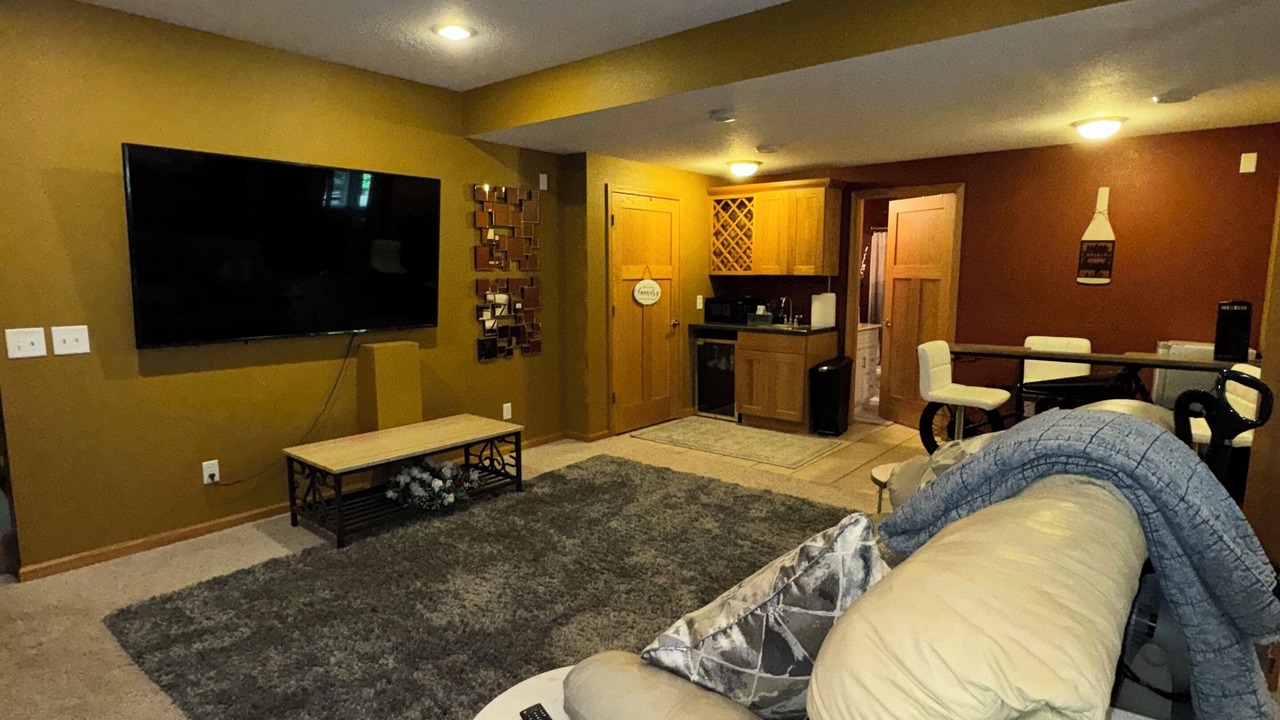 Photo of Livingroom in Woodbury