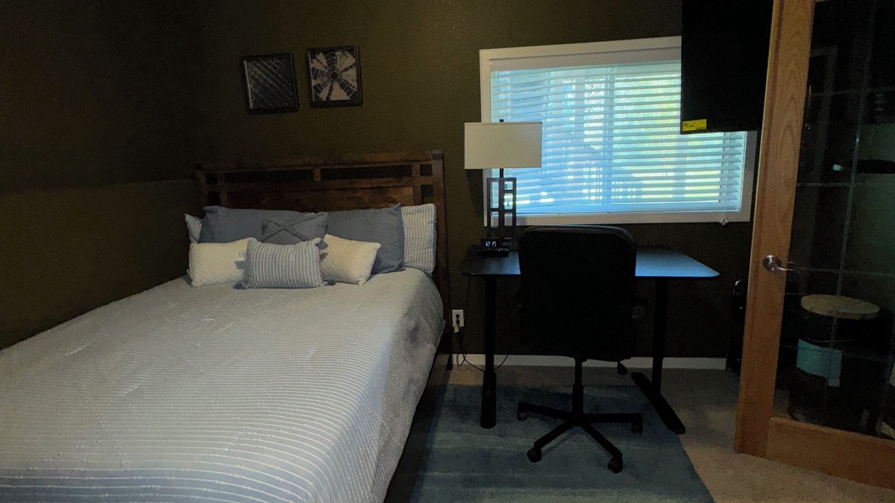 Photo of Bedroom in Woodbury