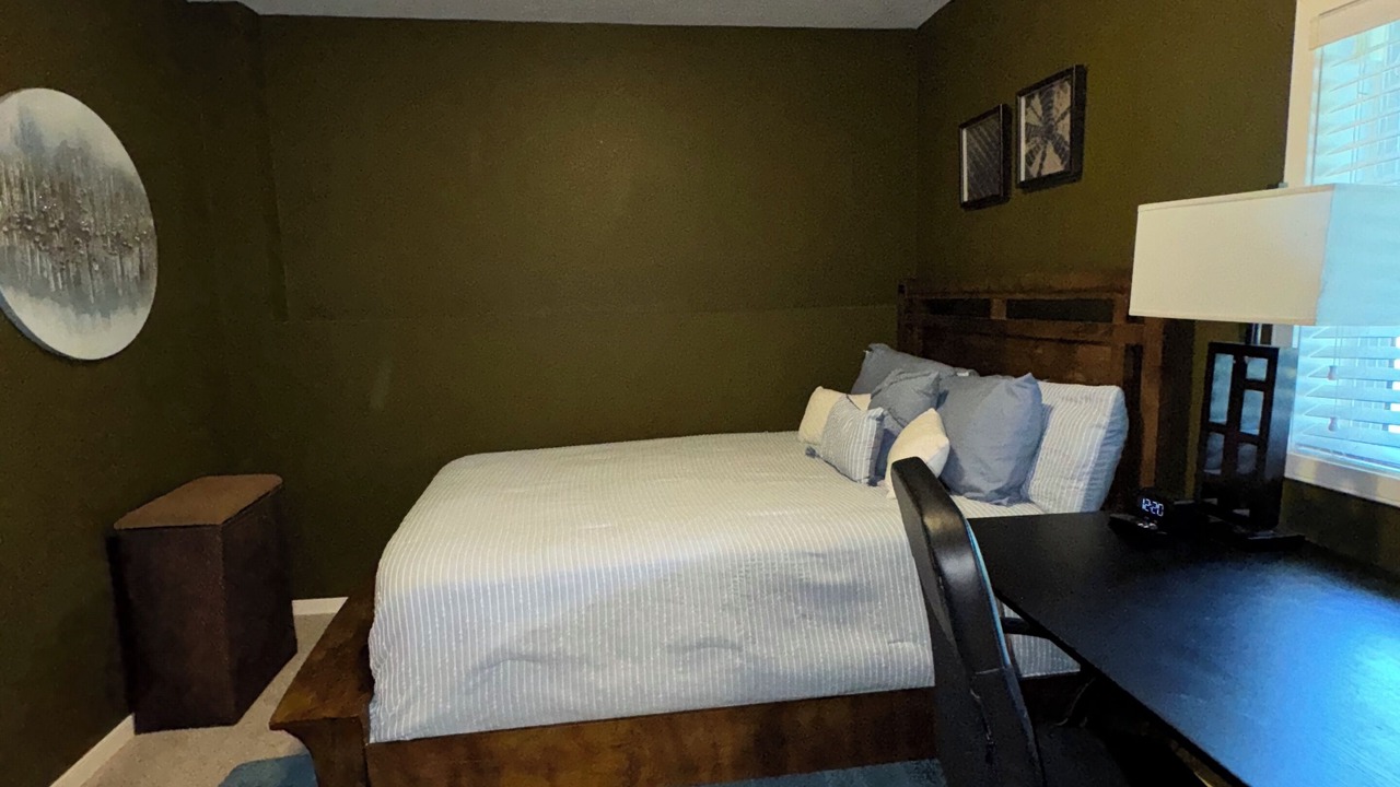 Photo of Bedroom in Woodbury