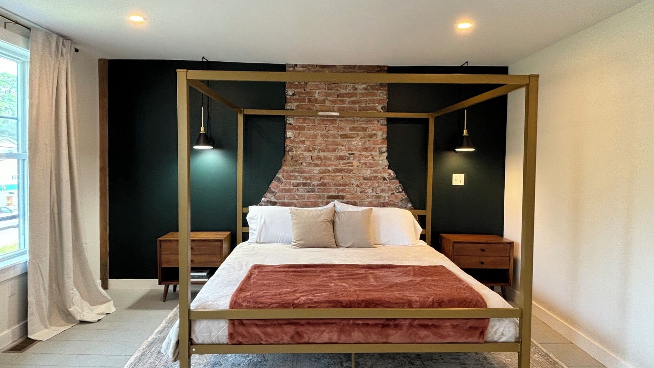 Photo of Bedroom in Franklin Springs