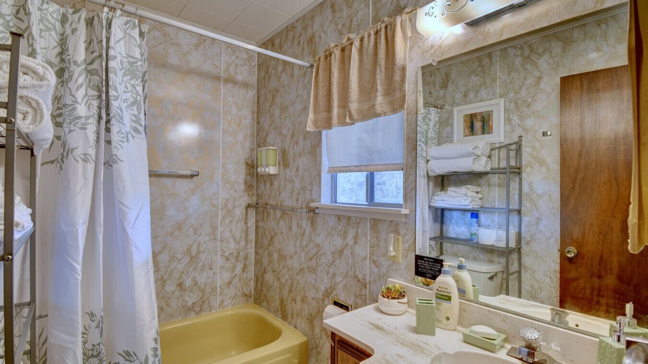 Photo of Bathroom in Jemez Springs