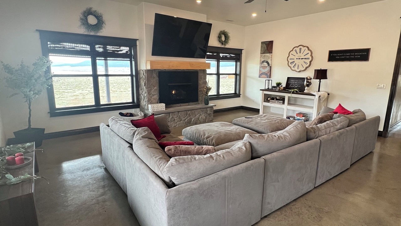 Photo of Livingroom in Eagle Nest